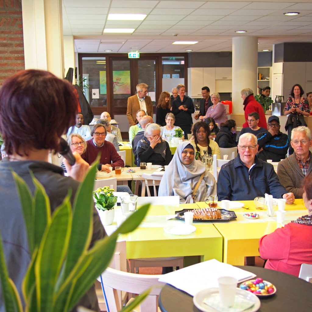 Ontmoeting in de Huiskamer